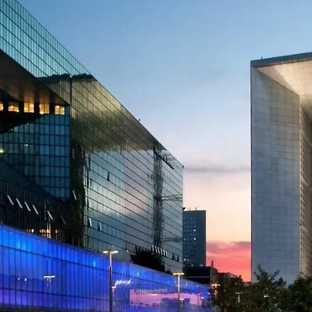 Studio Paris La Defense Bois-Colombes